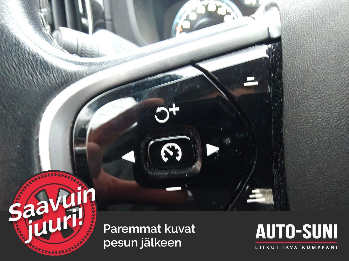 VOLVO XC60 2020