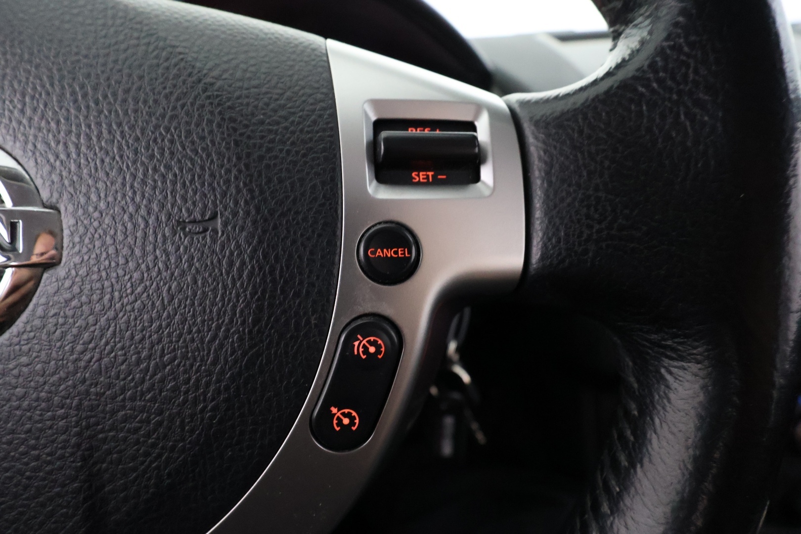 NISSAN Qashqai 2011