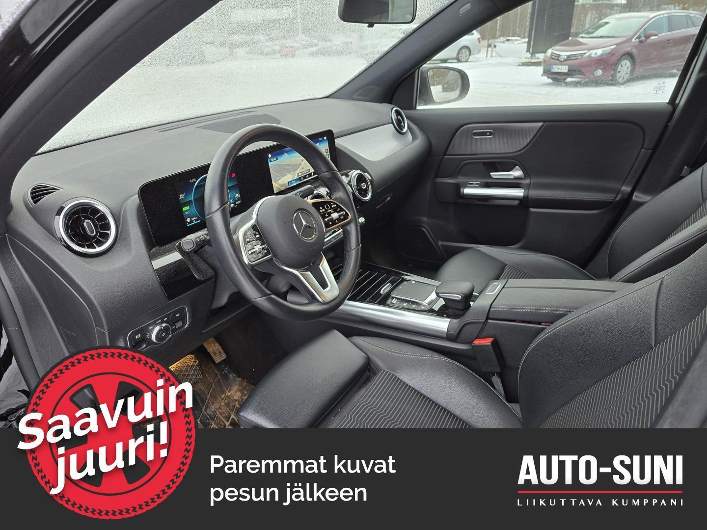 MERCEDES-BENZ GLA 2021