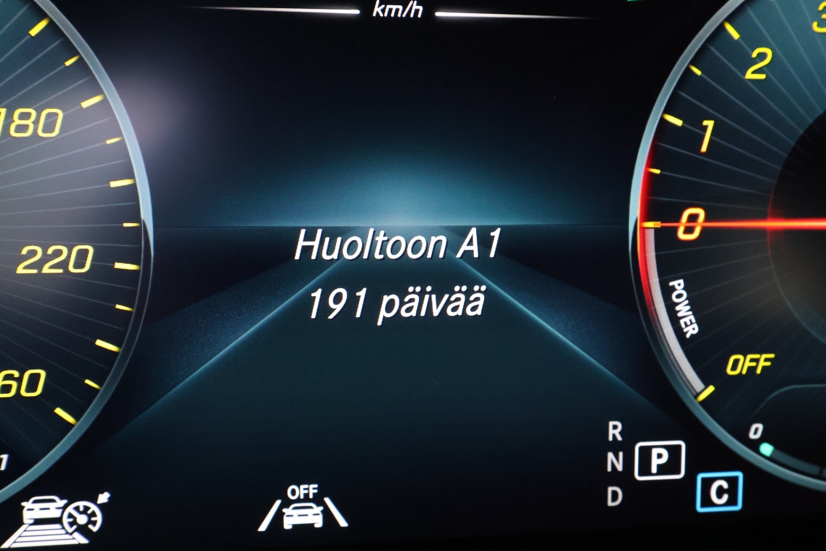 MERCEDES-BENZ C 2020