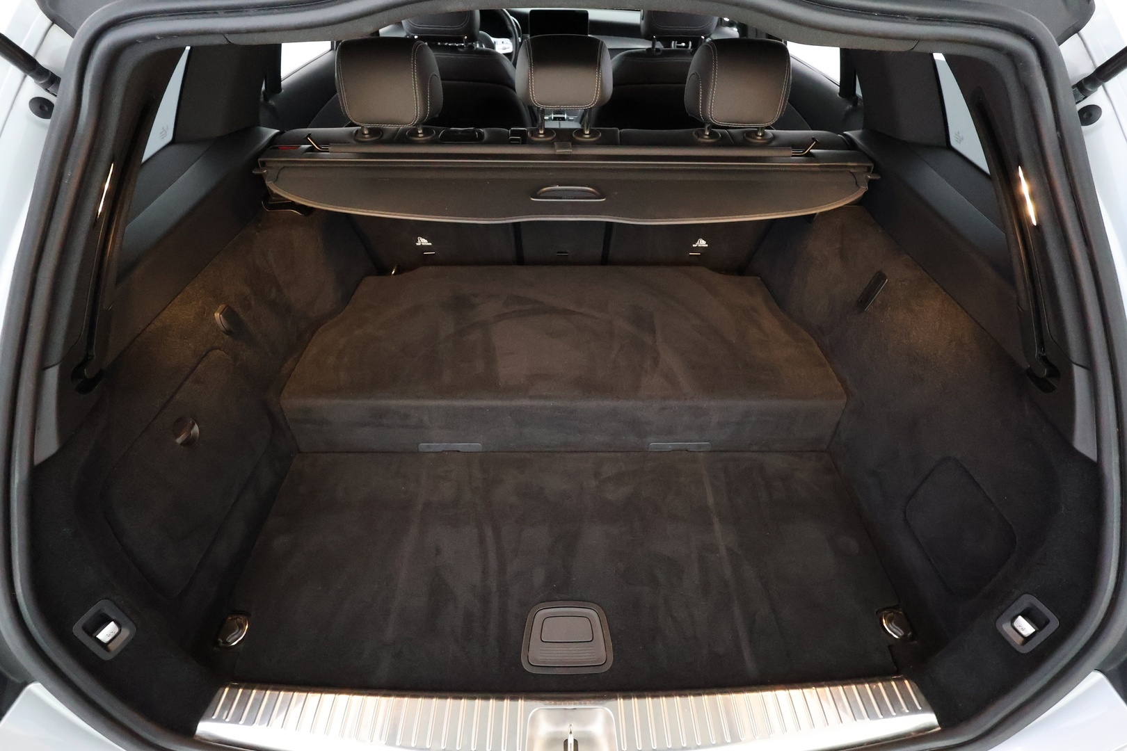 MERCEDES-BENZ C 2020