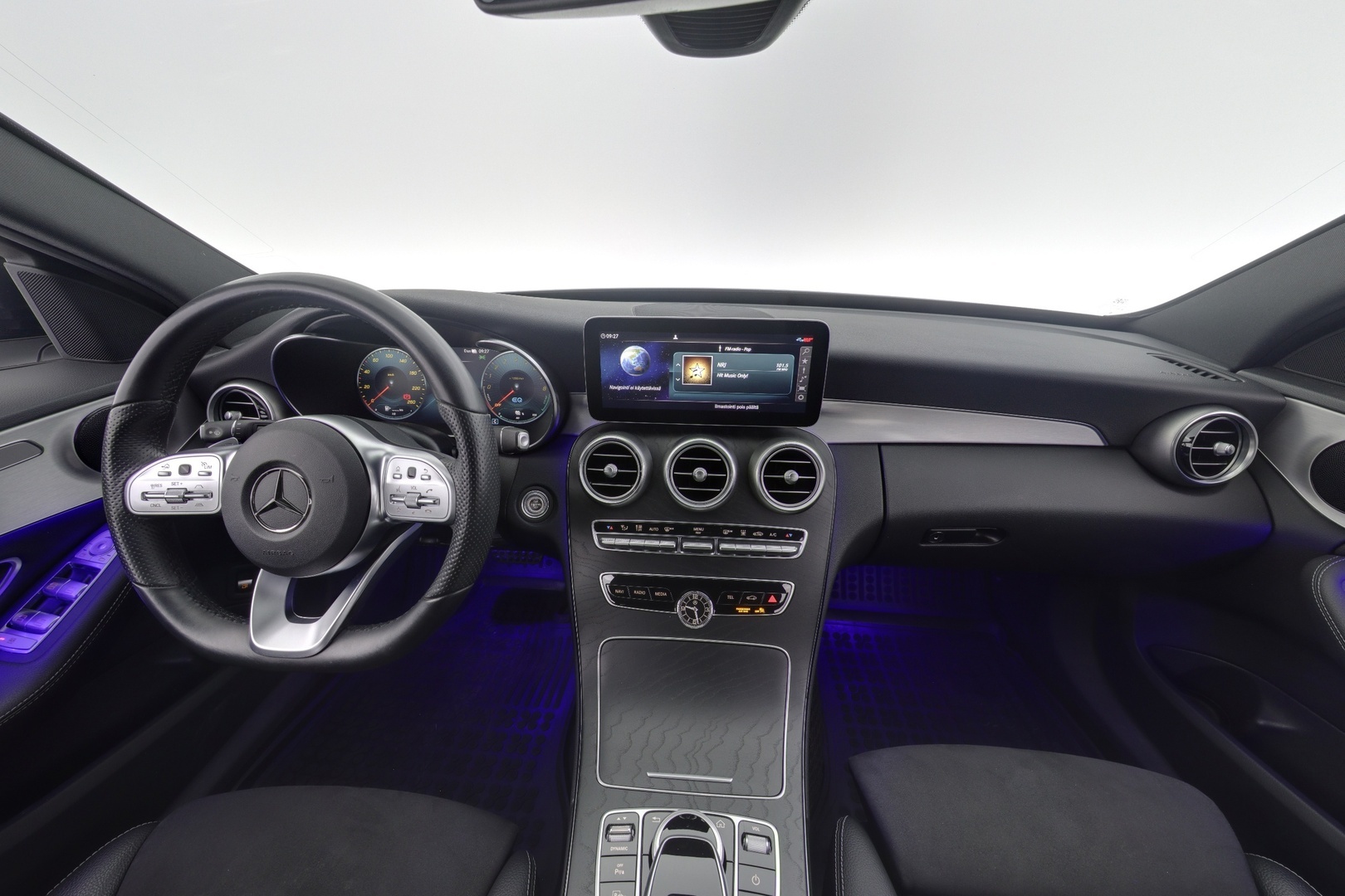 MERCEDES-BENZ C 2020