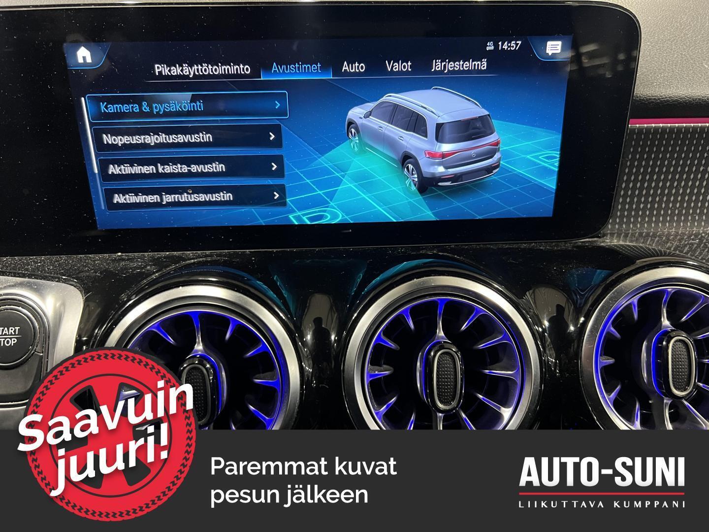 MERCEDES-BENZ EQB 2022