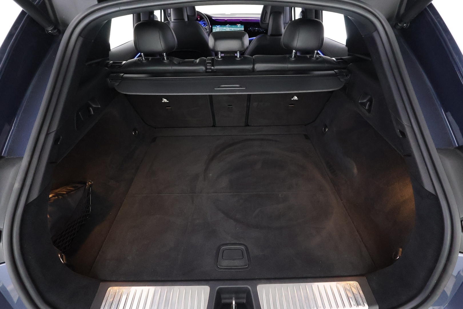 MERCEDES-BENZ EQE SUV 2023