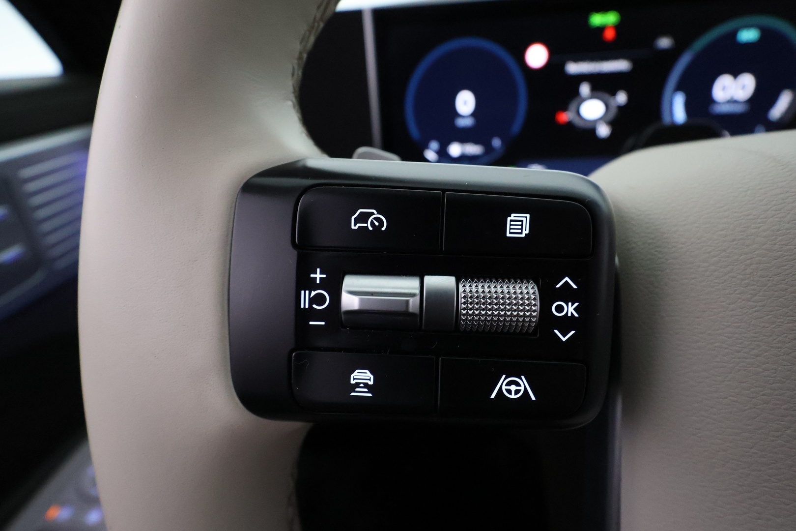 HYUNDAI Santa Fe 2025