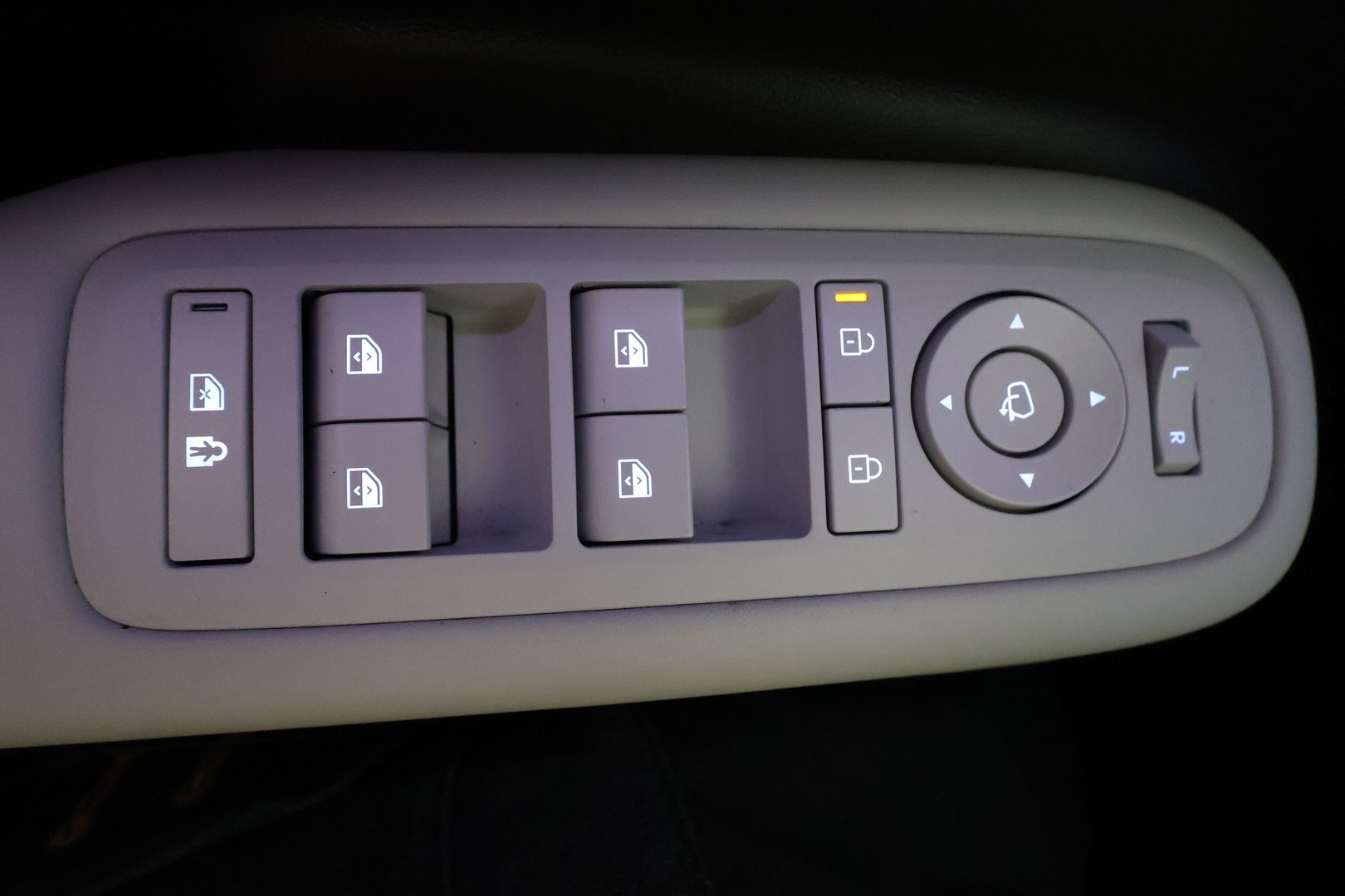 HYUNDAI Santa Fe 2025