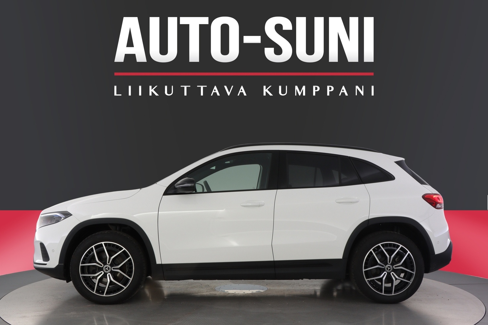 MERCEDES-BENZ EQA 2024