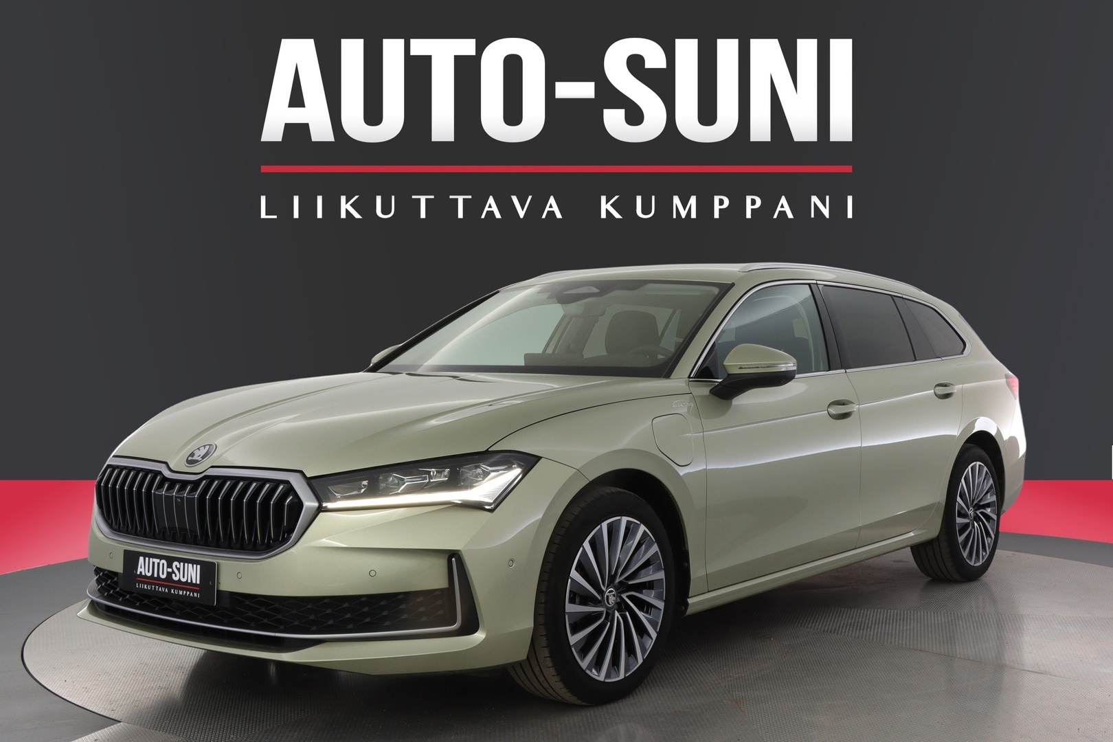 SKODA Superb 2024
