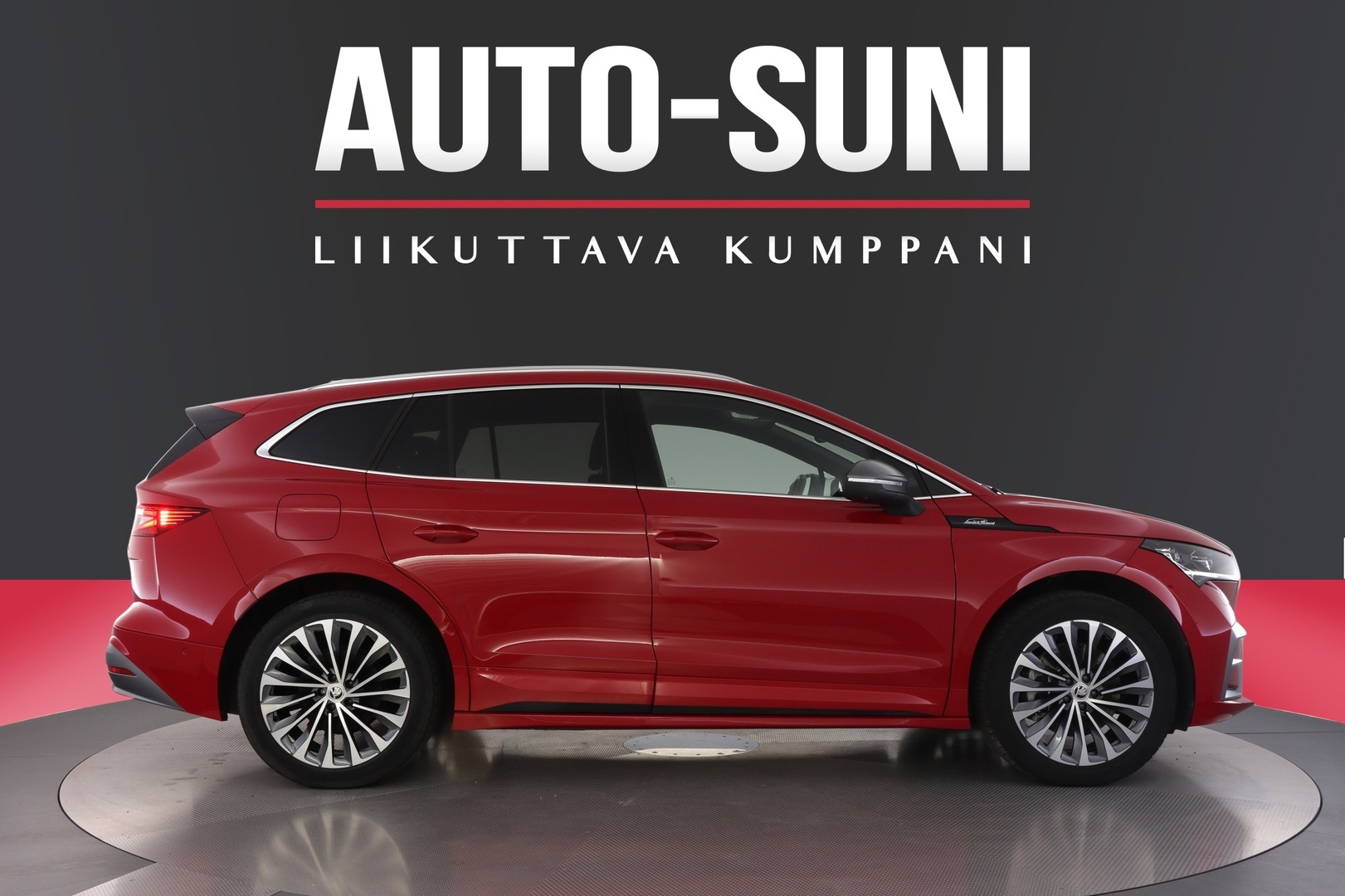 SKODA Enyaq 2025