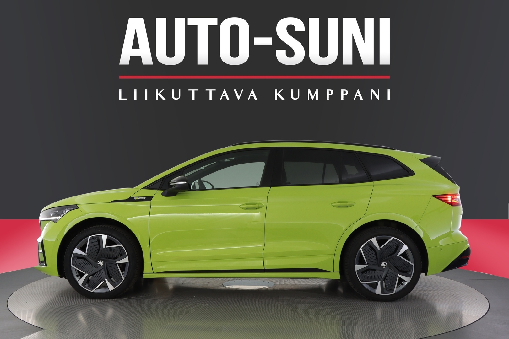 SKODA Enyaq 2025