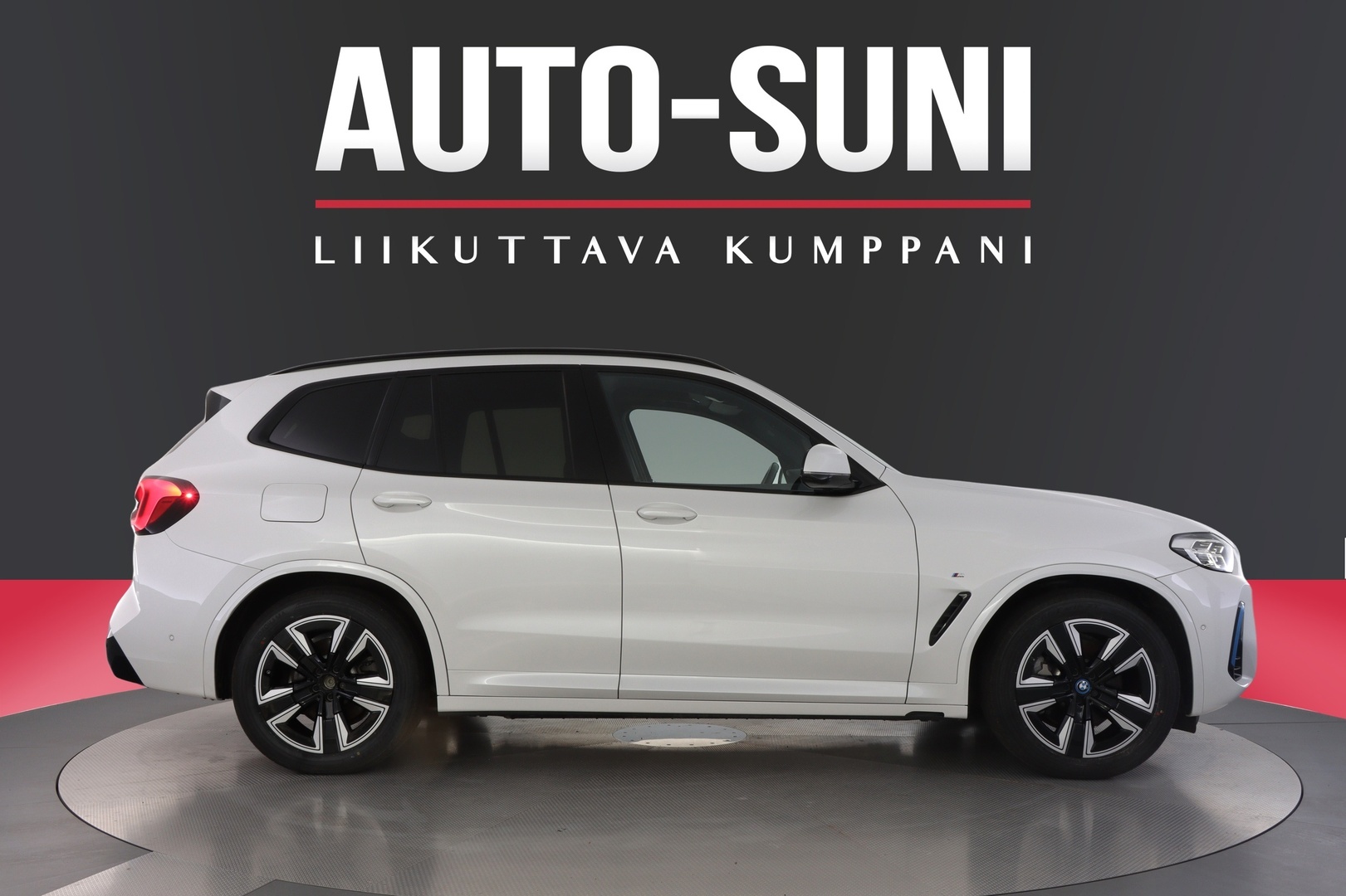 BMW iX3 2023