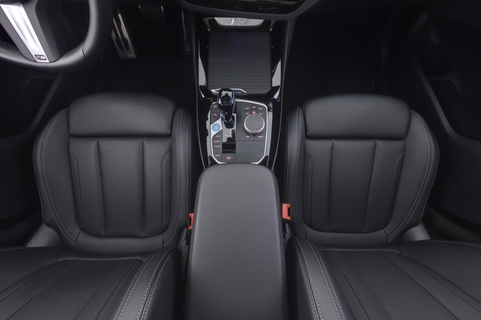 BMW iX3 2023