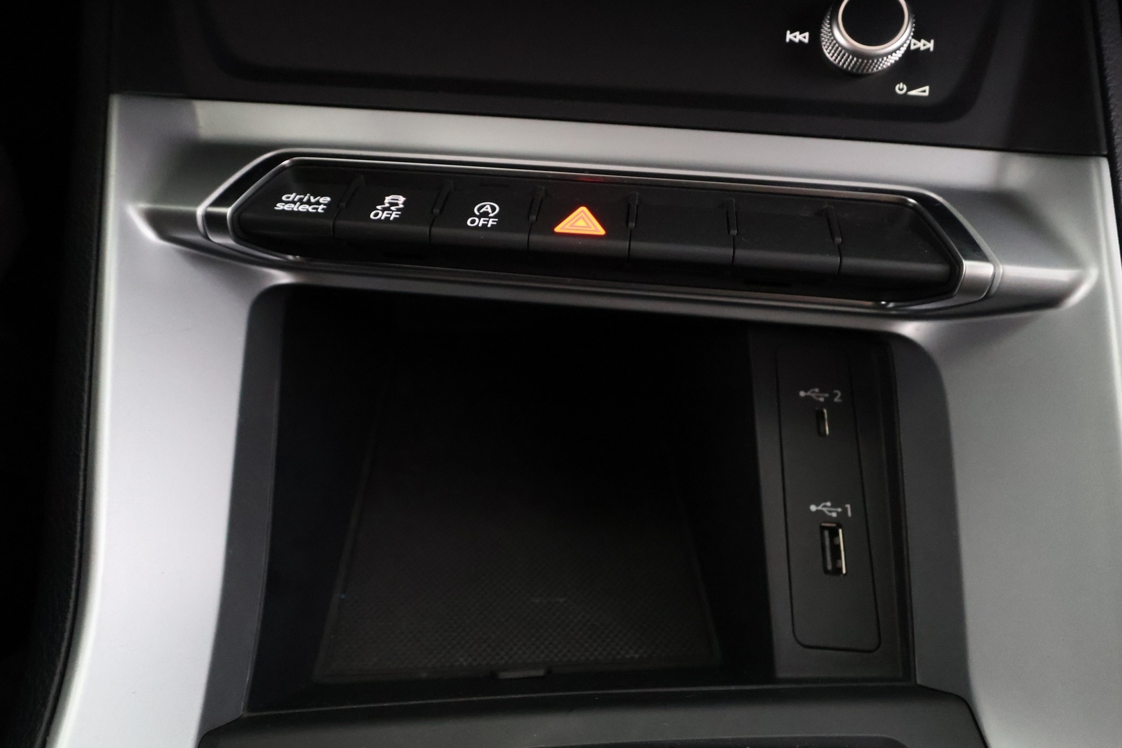 AUDI Q3 2020