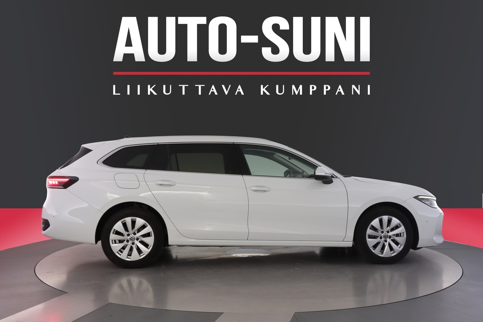 VOLKSWAGEN Passat 2