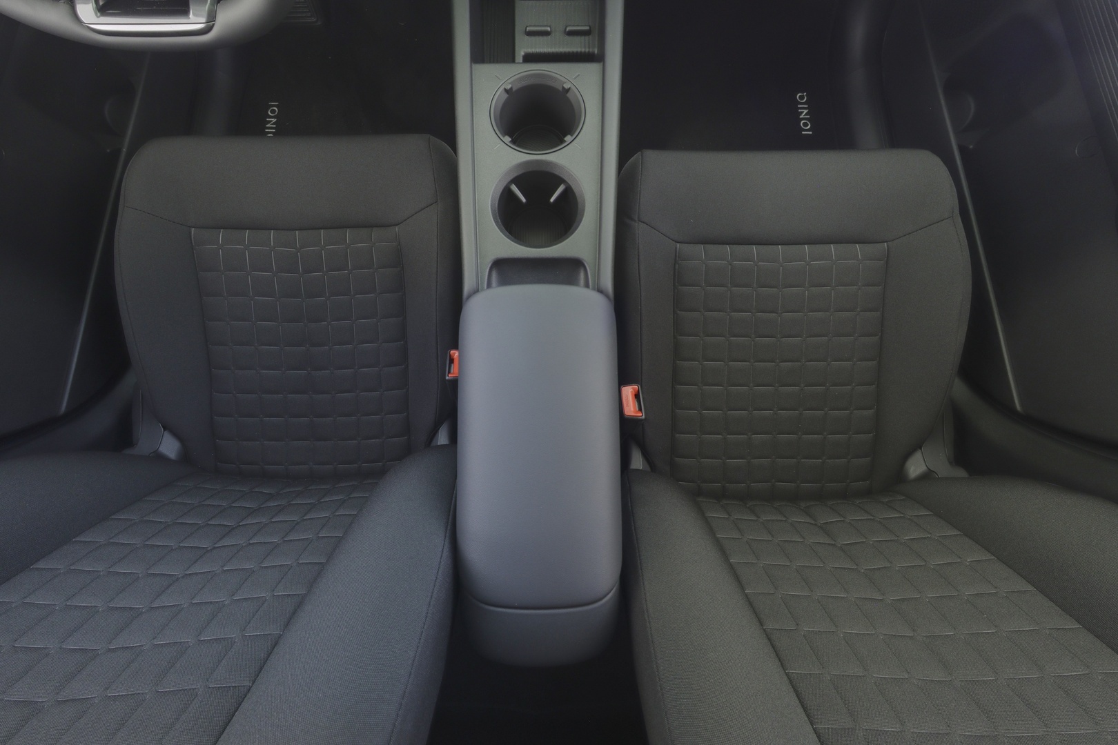 HYUNDAI IONIQ 3 2026