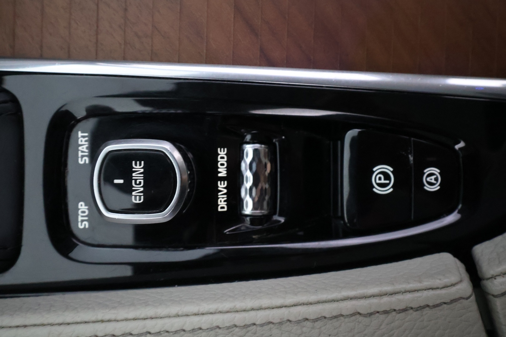 VOLVO V90 2017