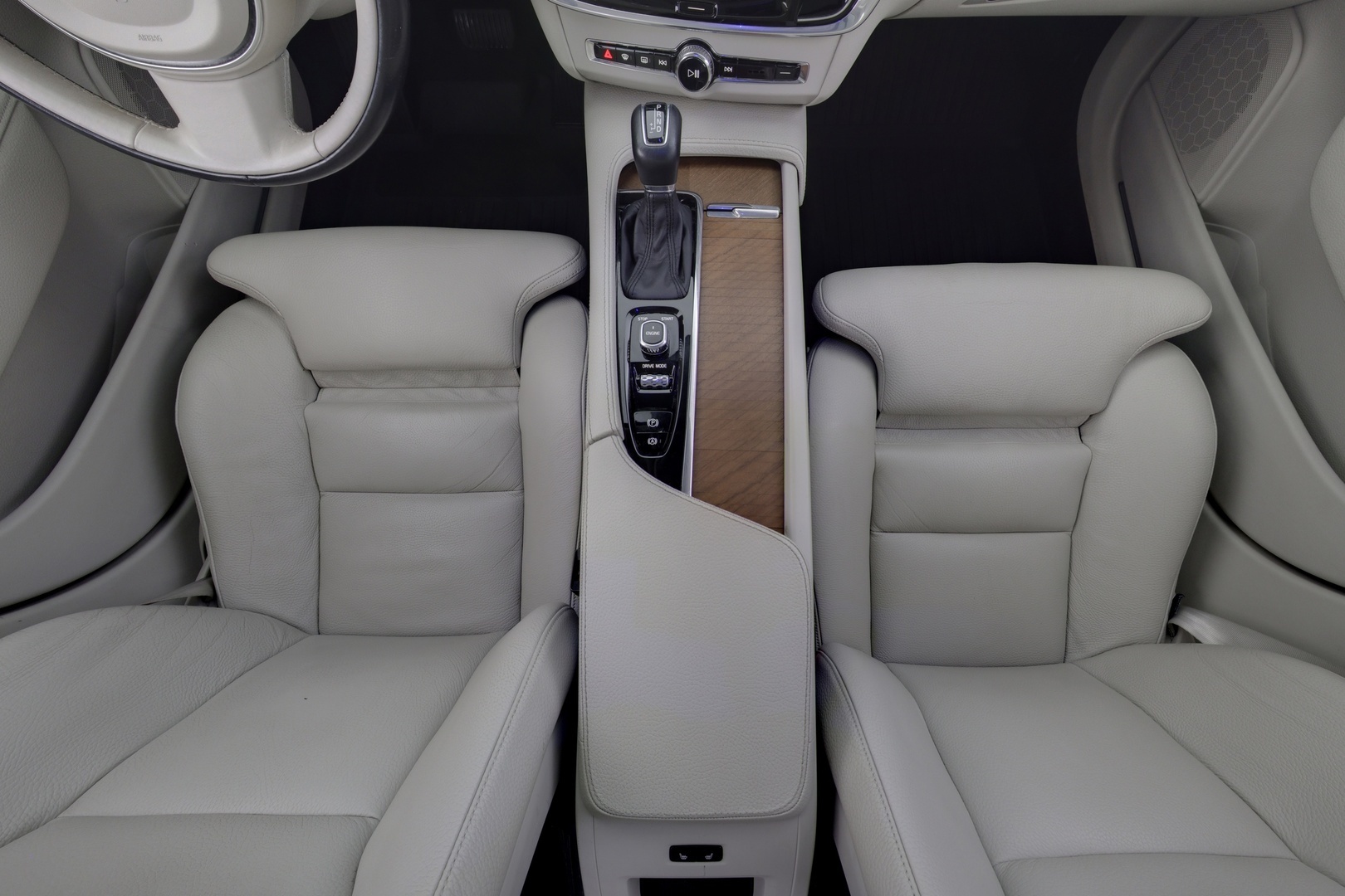 VOLVO V90 2017