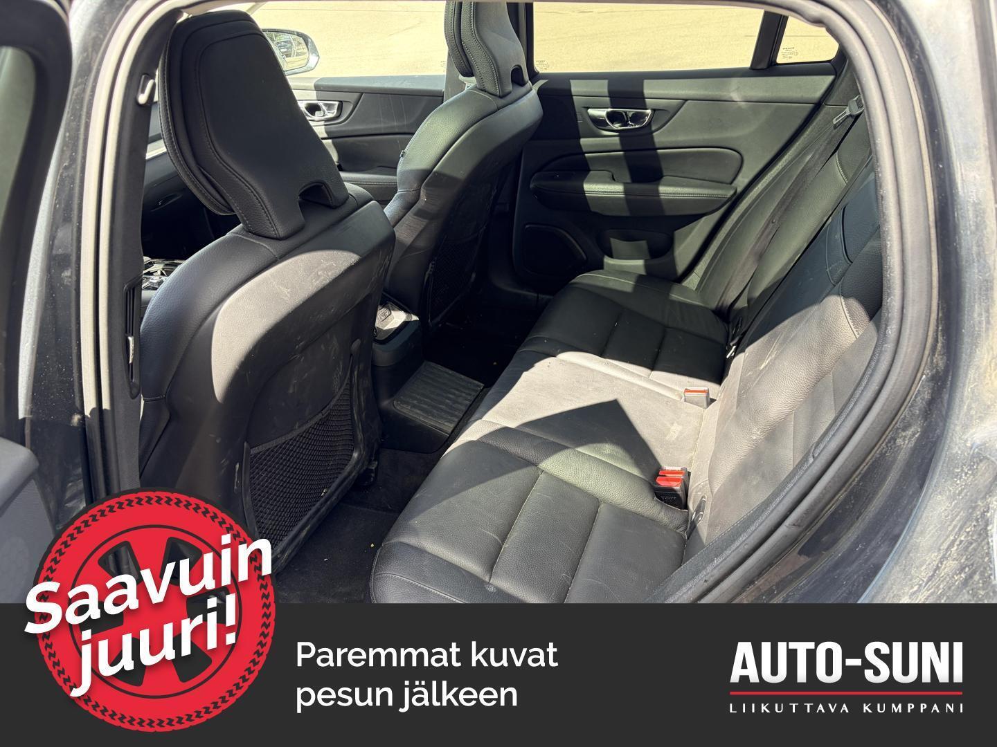 VOLVO V60 2019