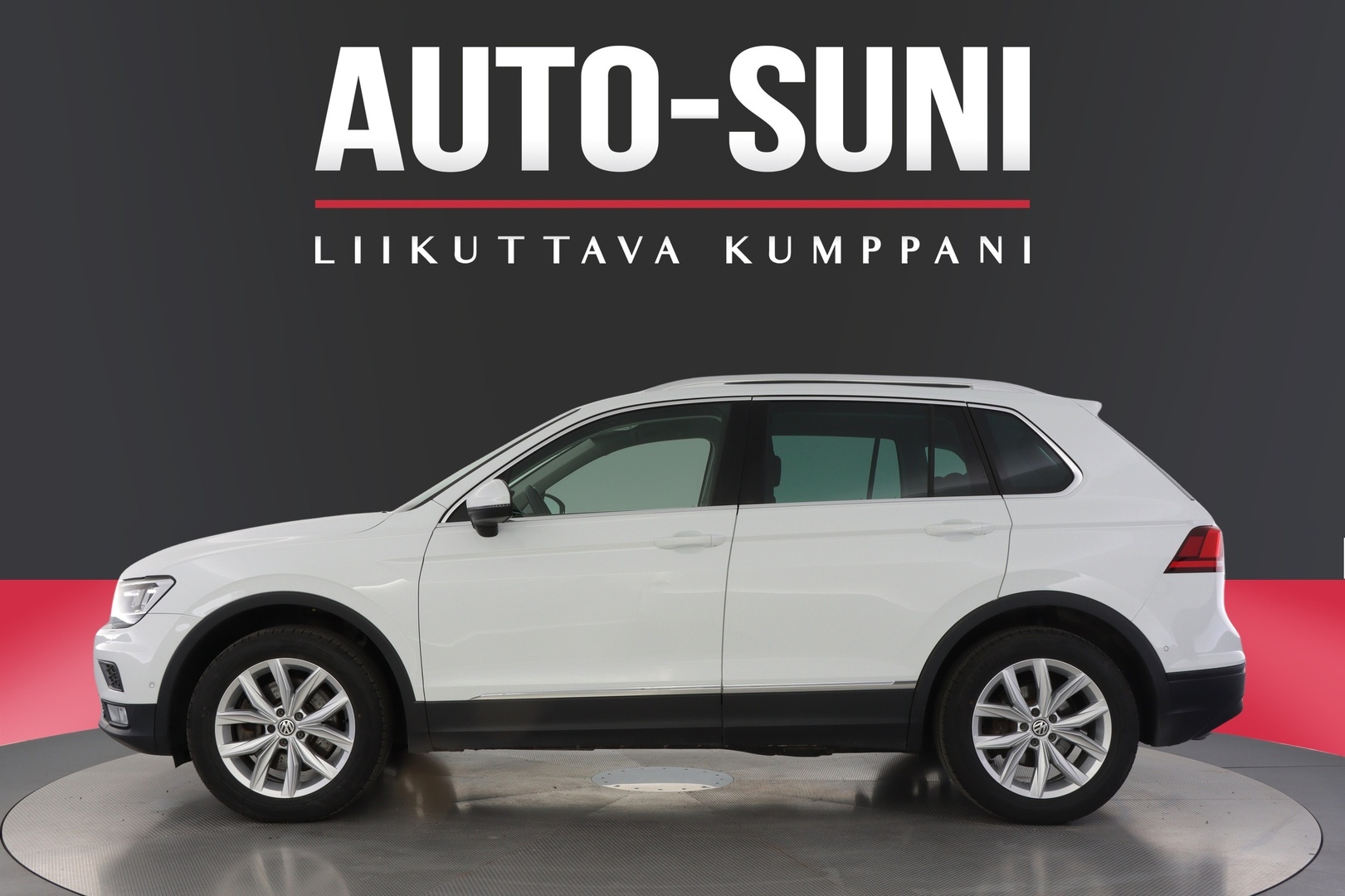 VOLKSWAGEN Tiguan 2016