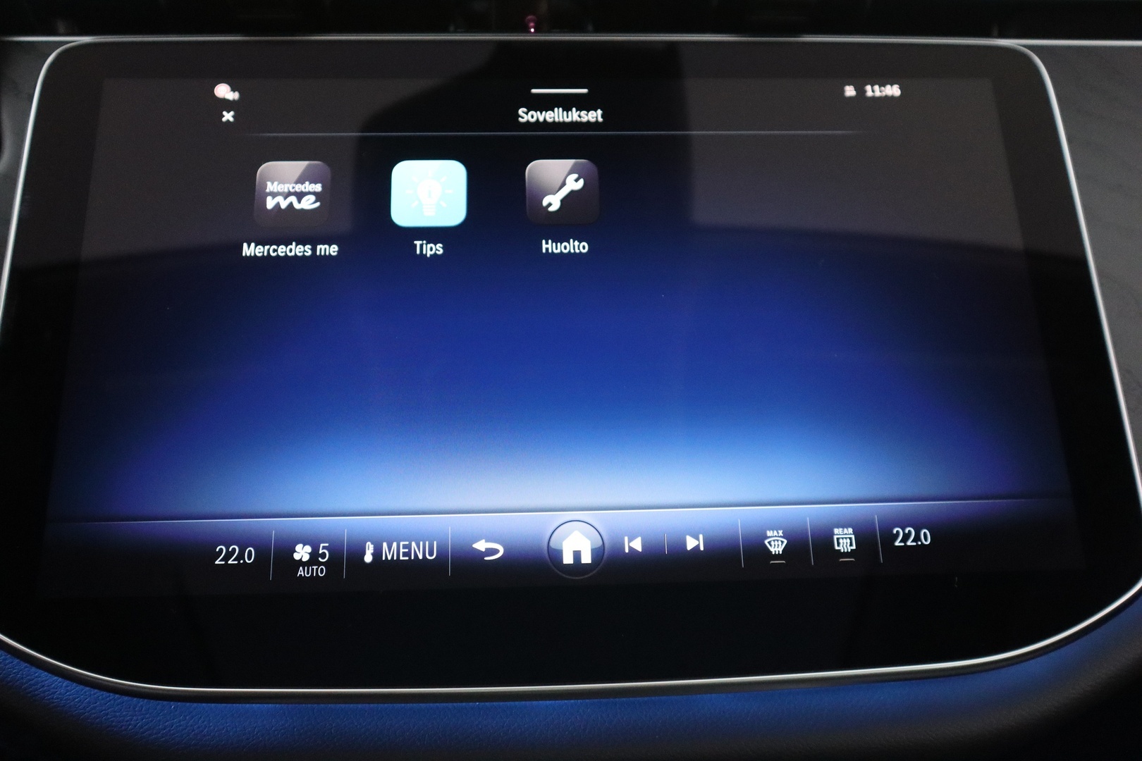 MERCEDES-BENZ E 2025