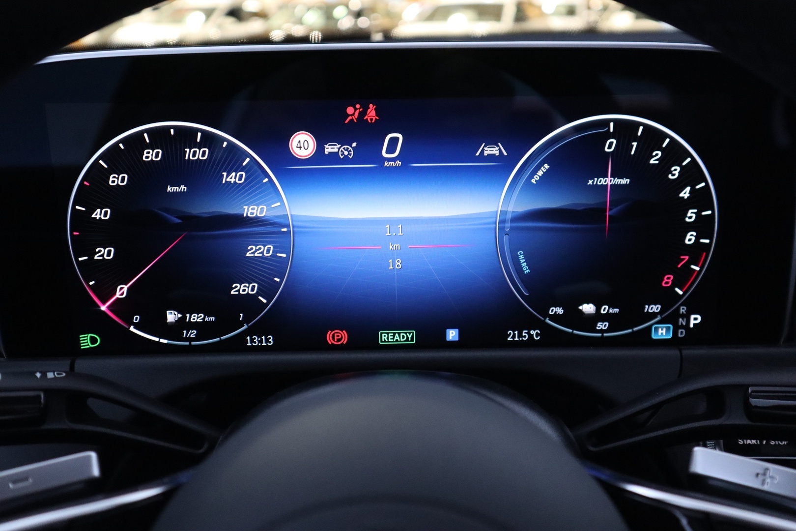 MERCEDES-BENZ E 2025