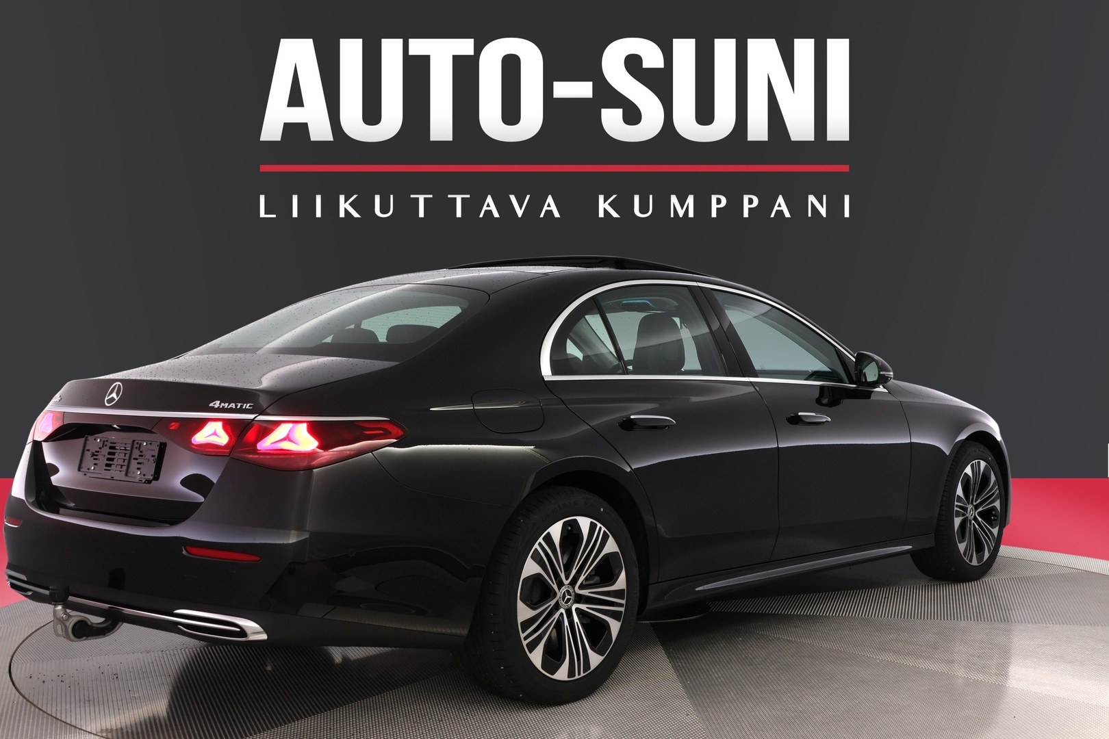 MERCEDES-BENZ E 2025