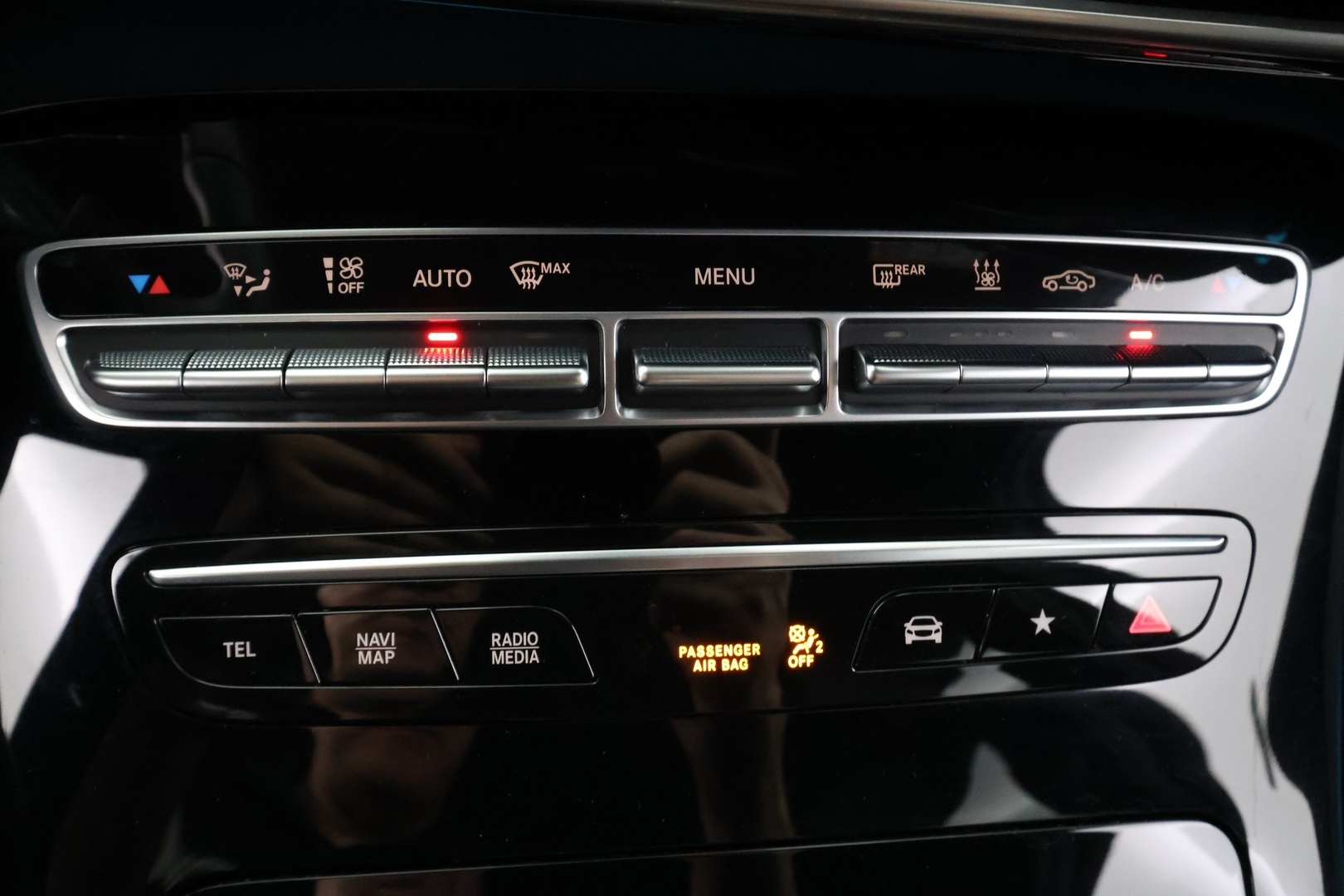 MERCEDES-BENZ EQC 2023