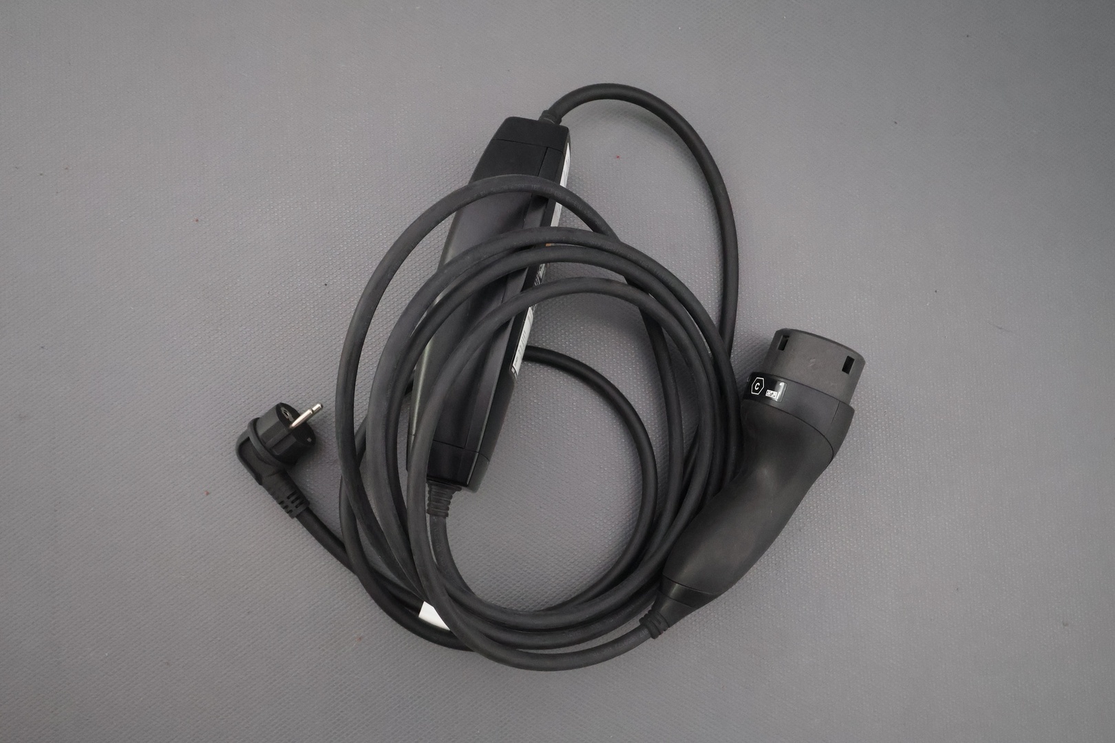 MERCEDES-BENZ EQC 2023