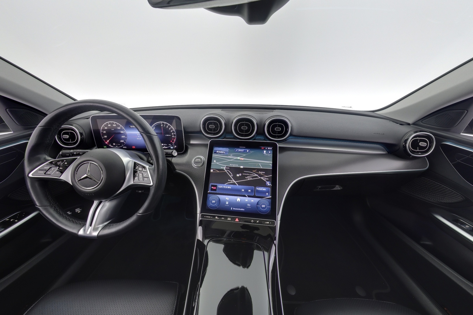 MERCEDES-BENZ C 2022