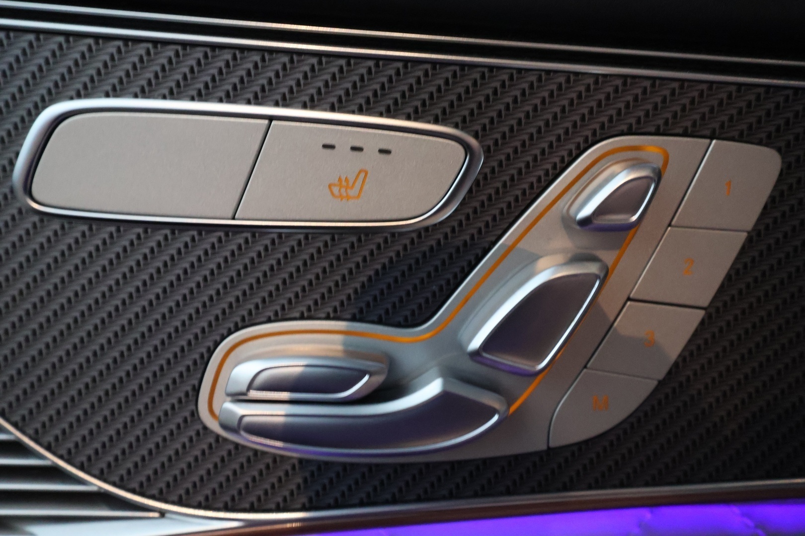 MERCEDES-BENZ EQC 2023