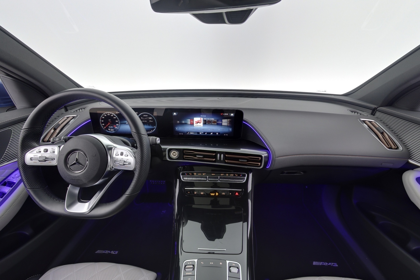 MERCEDES-BENZ EQC 2023