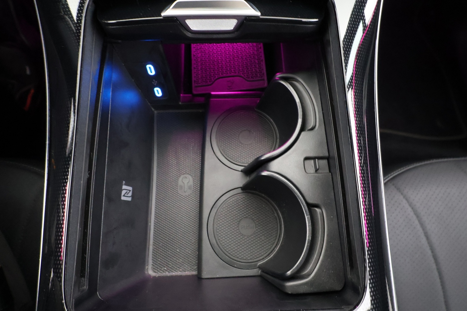 MERCEDES-BENZ EQE SUV 2024