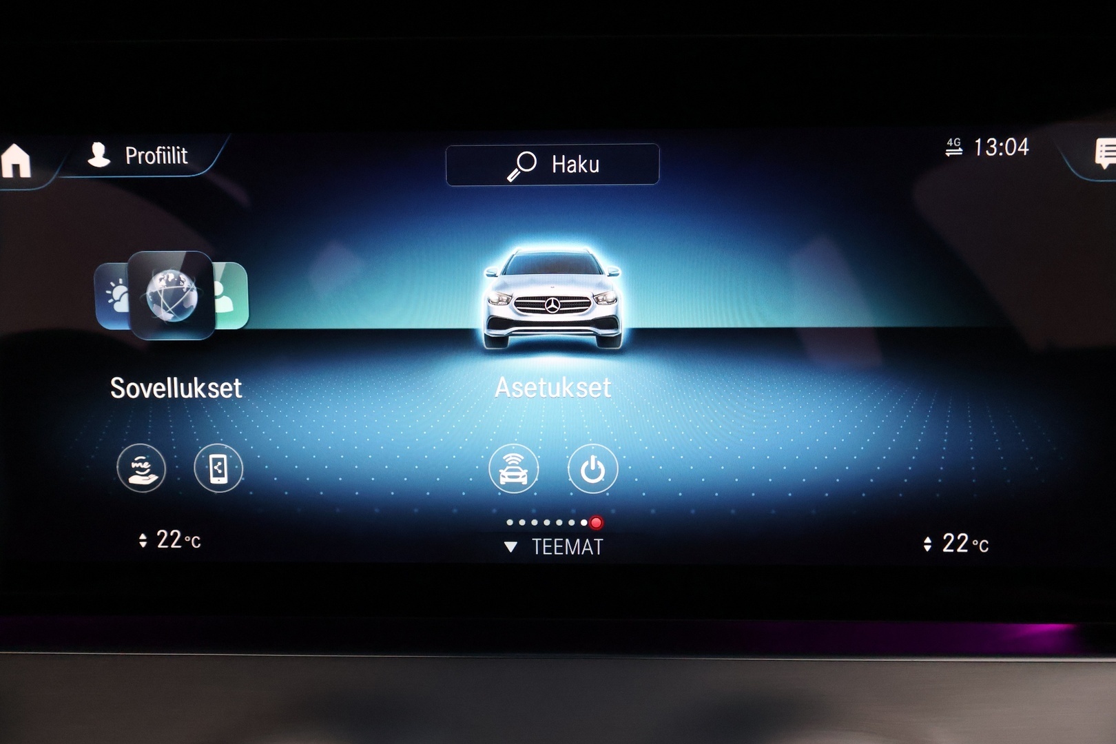 MERCEDES-BENZ E 2022