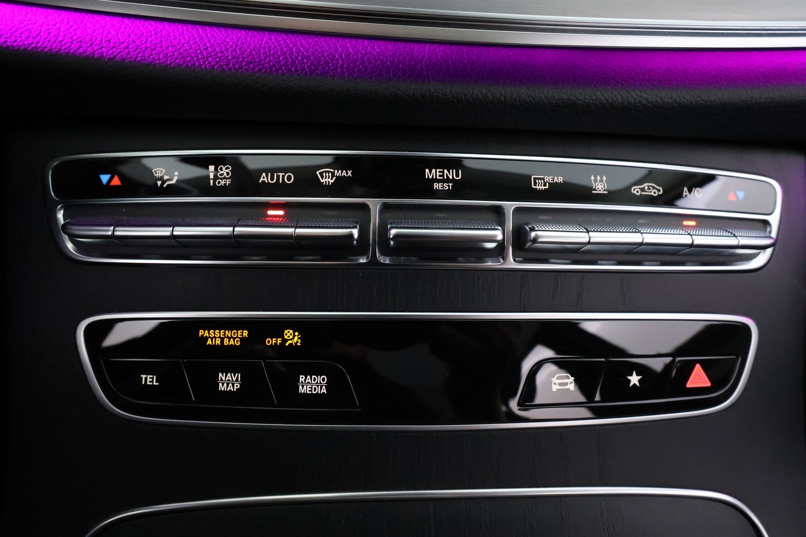 MERCEDES-BENZ E 2022