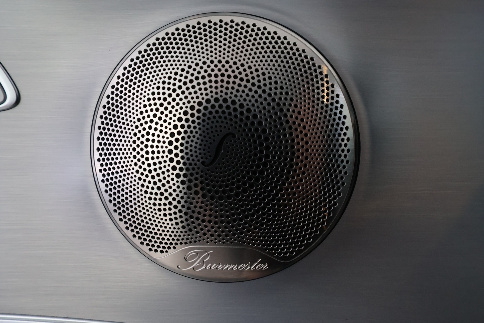 MERCEDES-BENZ E 2022