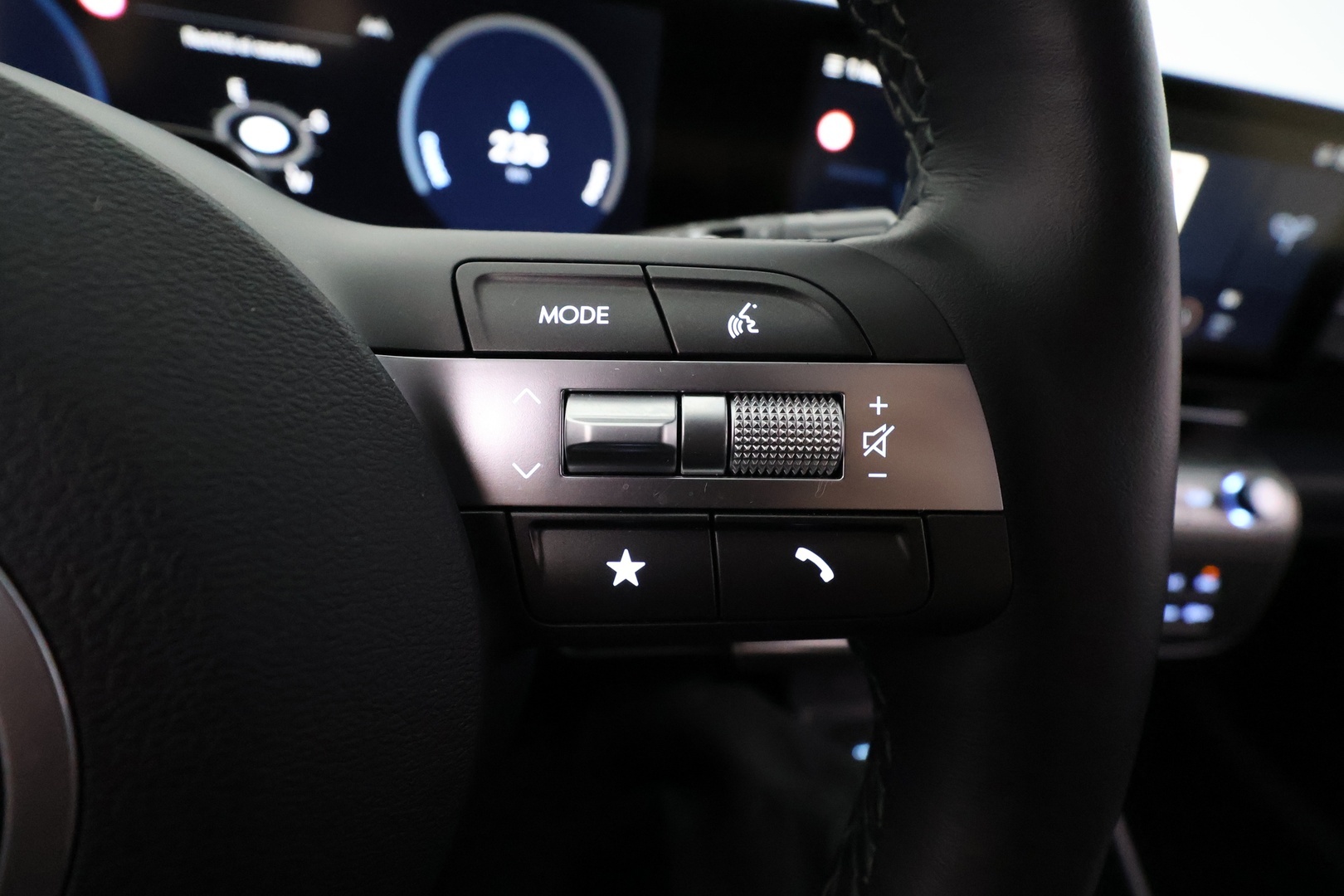 HYUNDAI KONA Electric 2024