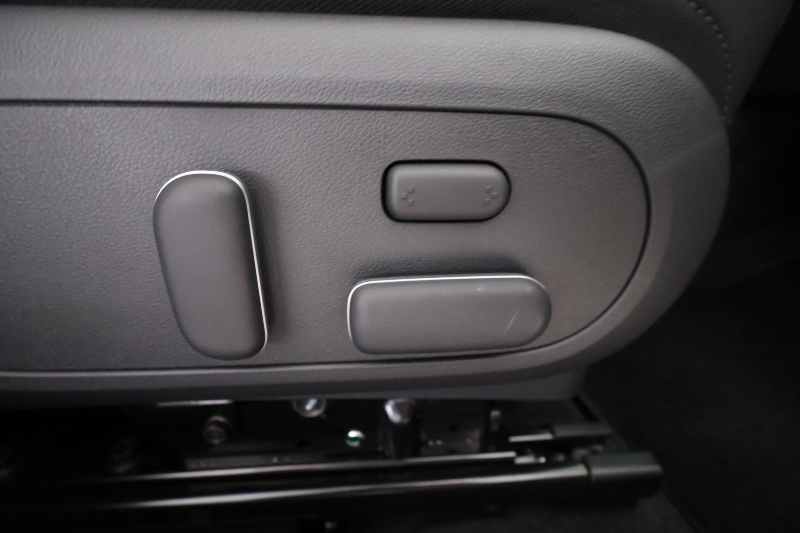 HYUNDAI KONA Electric 2024