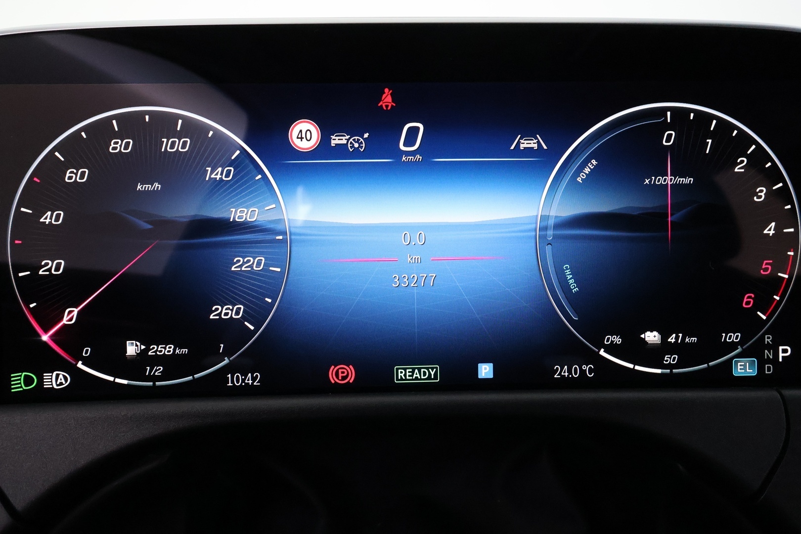 MERCEDES-BENZ E 2024