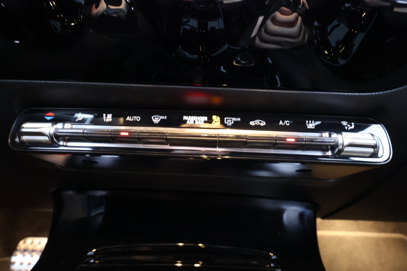 MERCEDES-BENZ CLA 2024