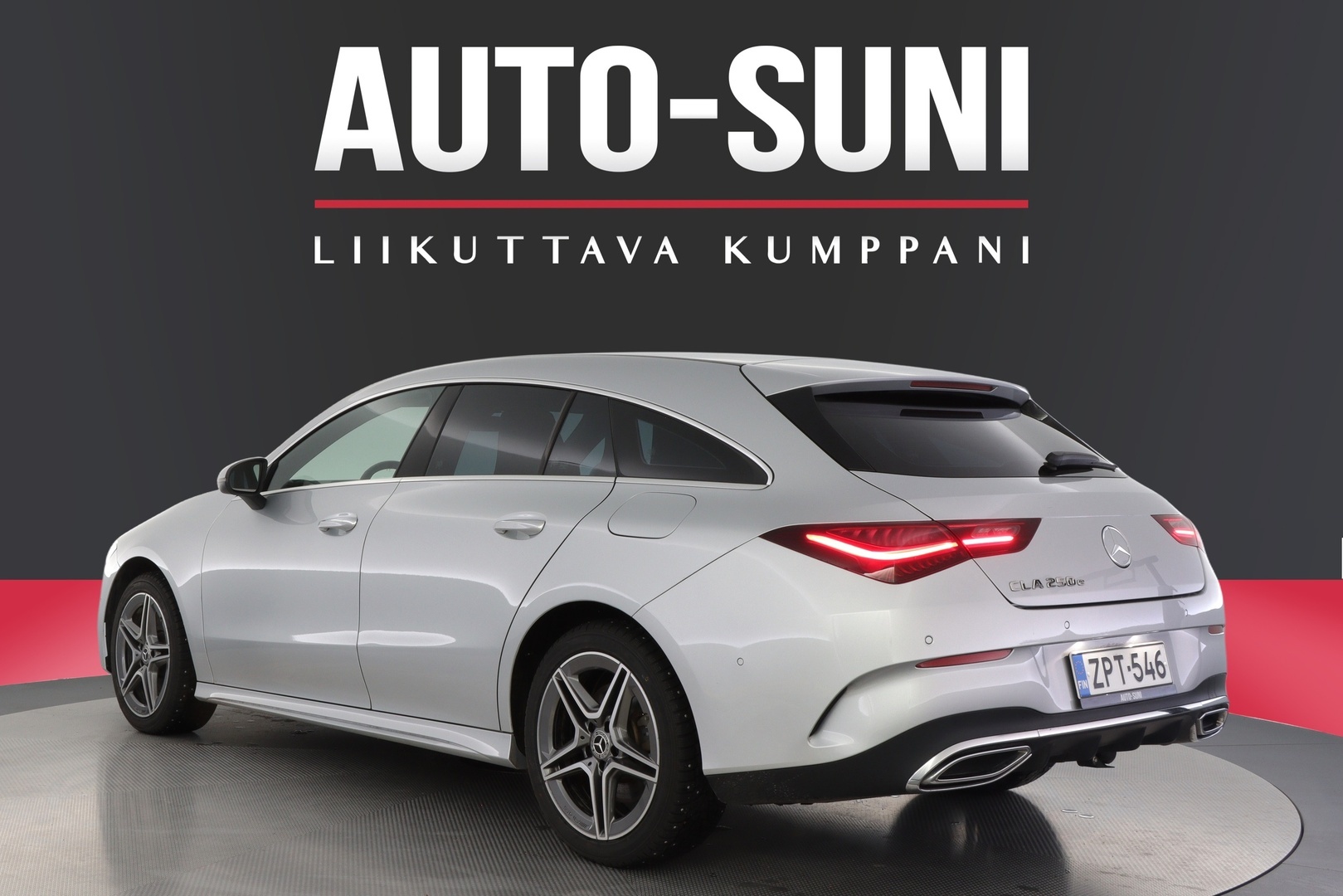 MERCEDES-BENZ CLA 2024