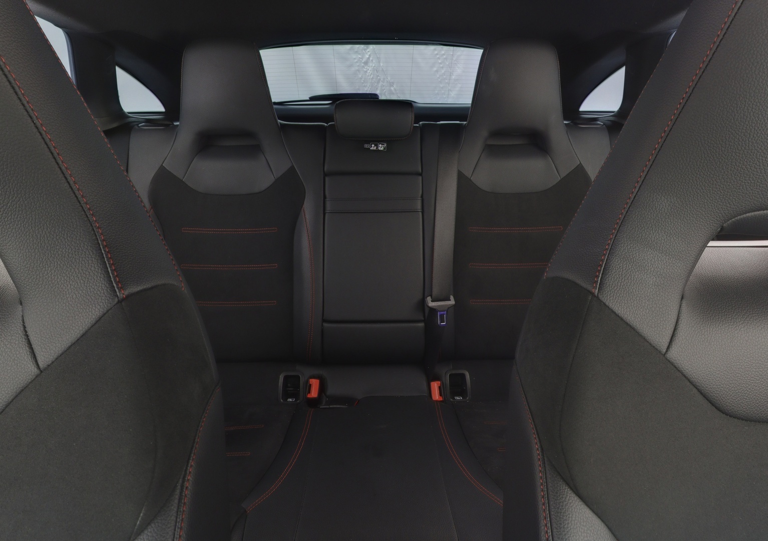 MERCEDES-BENZ CLA 2024