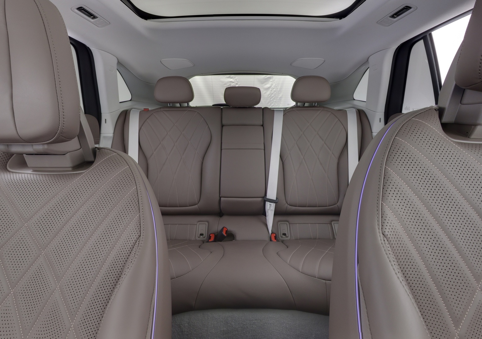 MERCEDES-BENZ EQE SUV 2023