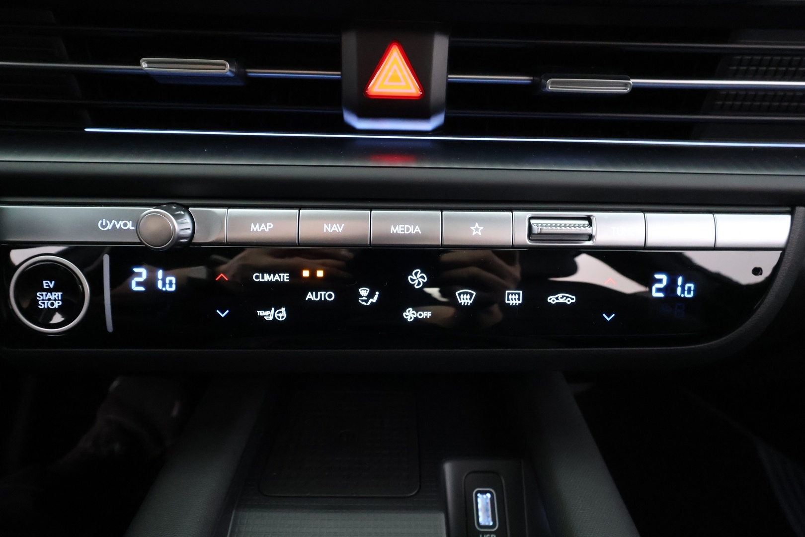 HYUNDAI IONIQ 6 2023