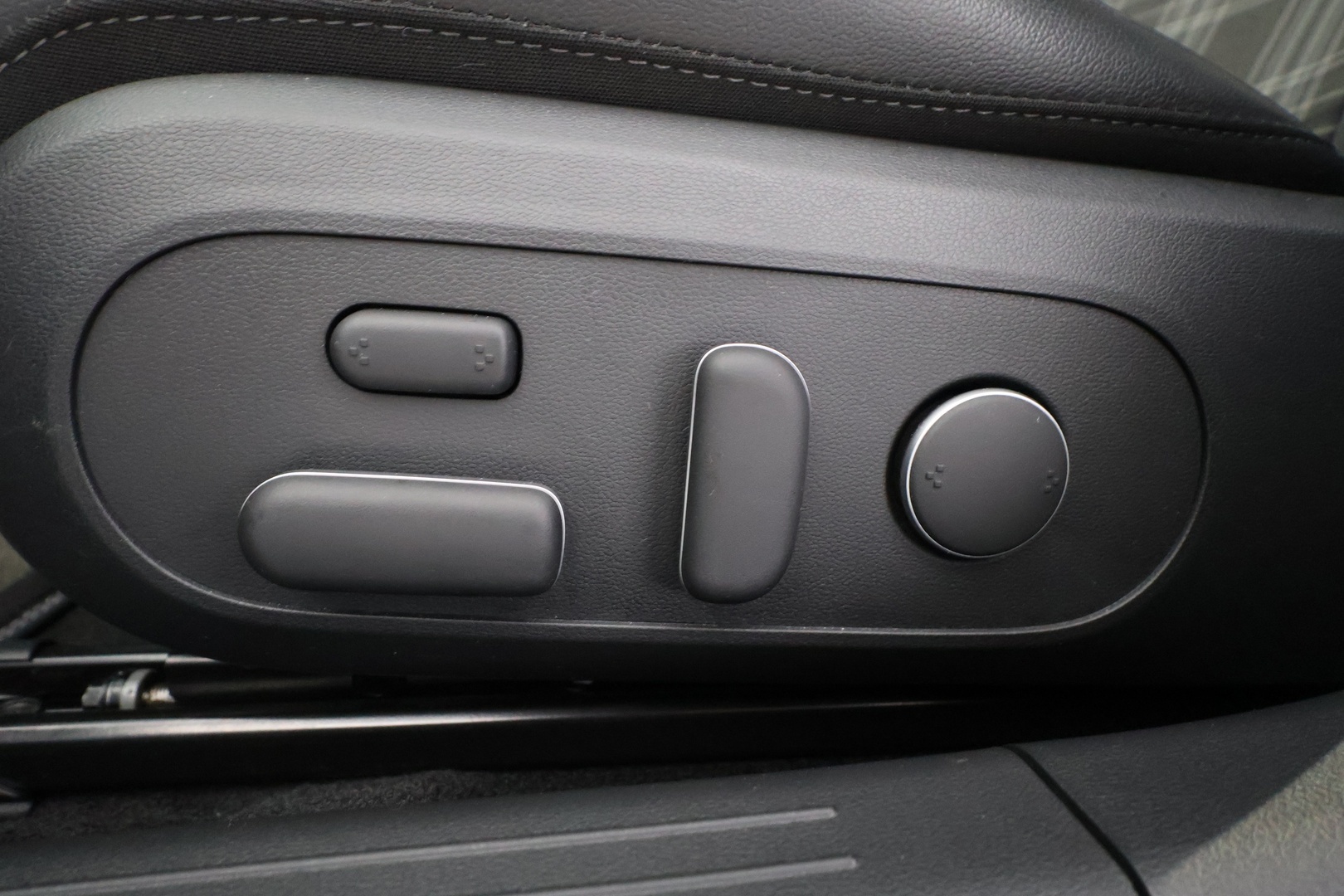 HYUNDAI IONIQ 6 2023