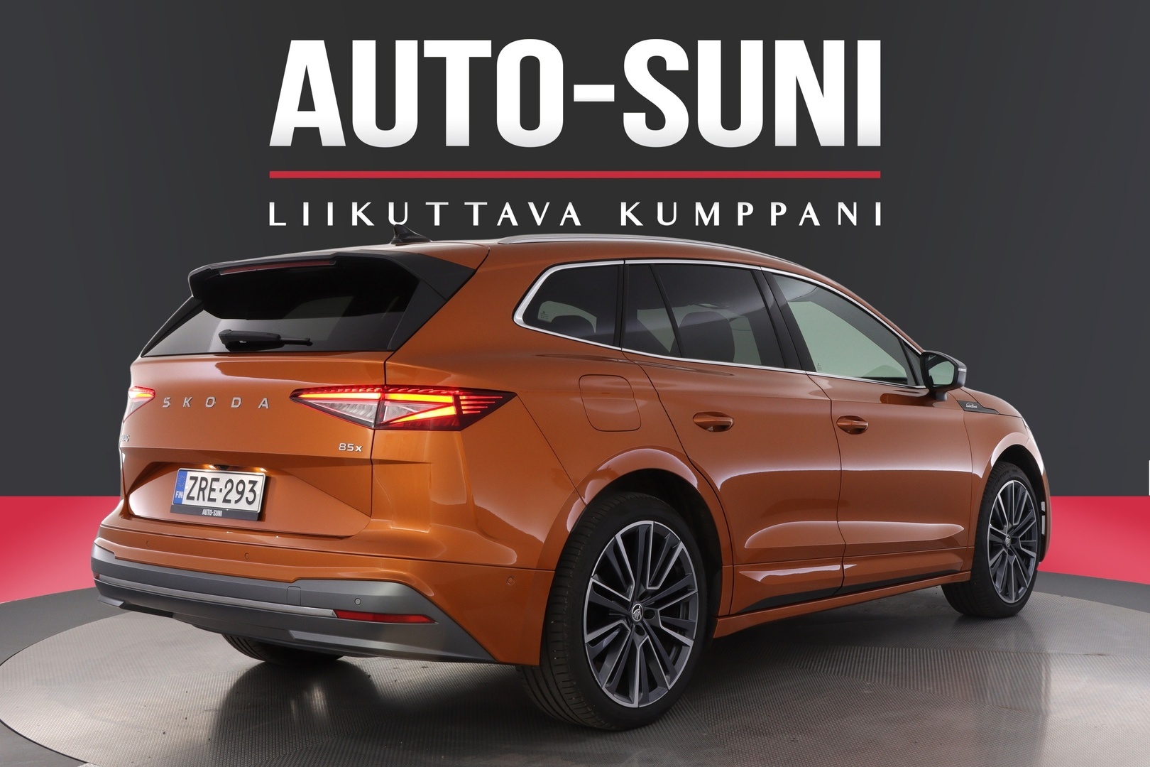 SKODA Enyaq 2025