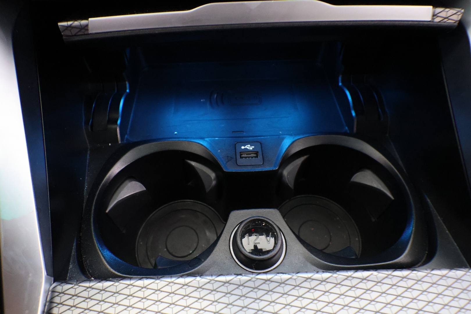 BMW i4 2025