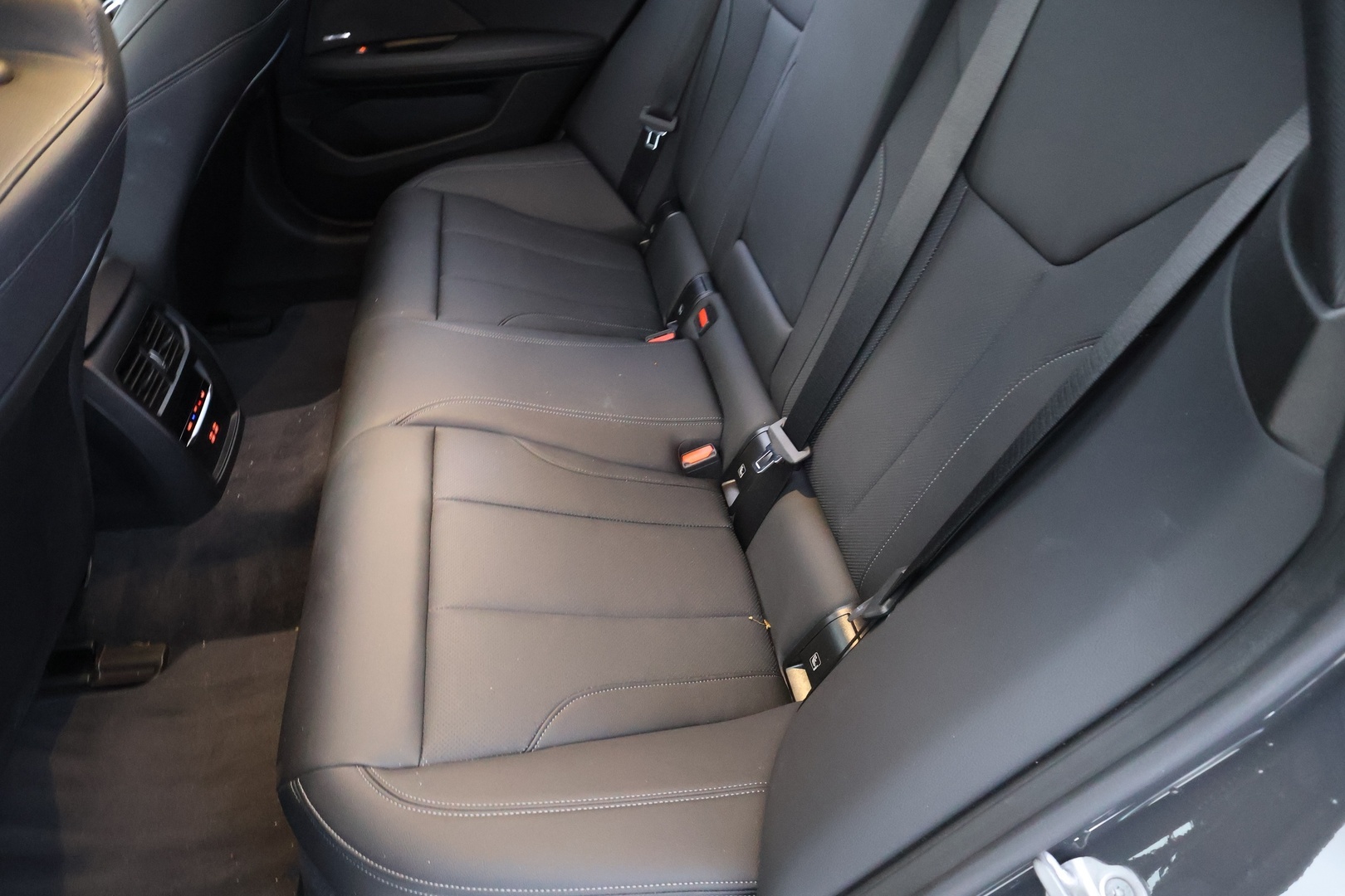 BMW i4 2025