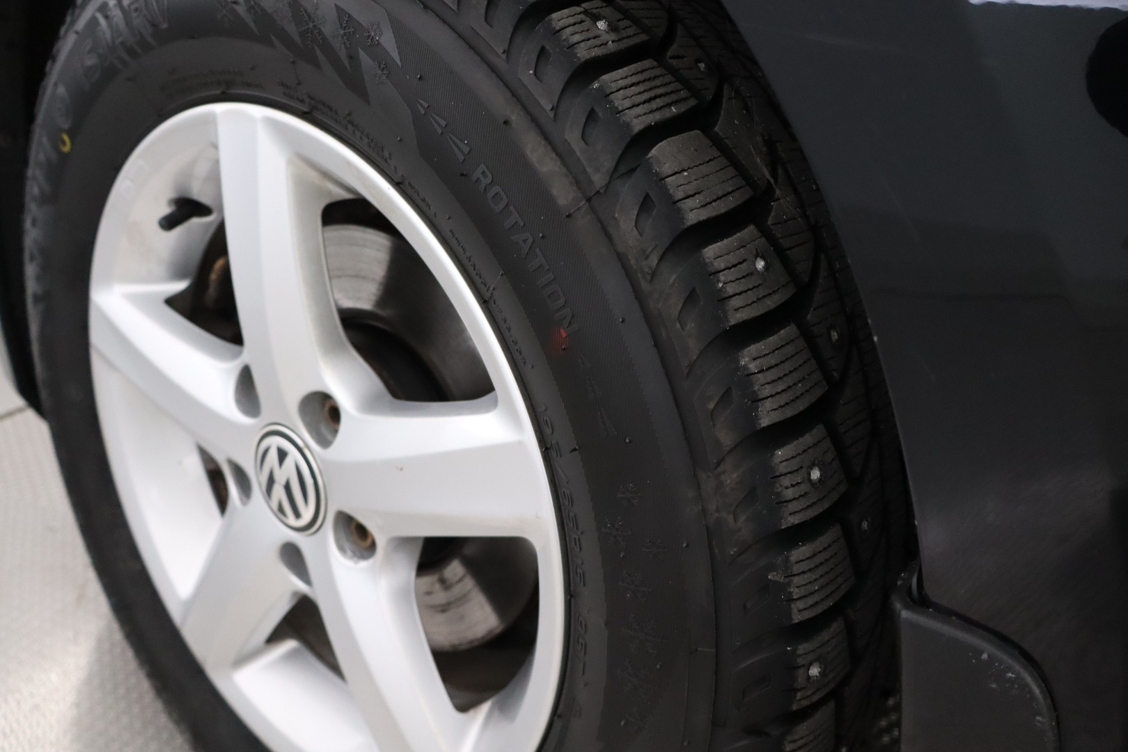 VOLKSWAGEN Golf 2014