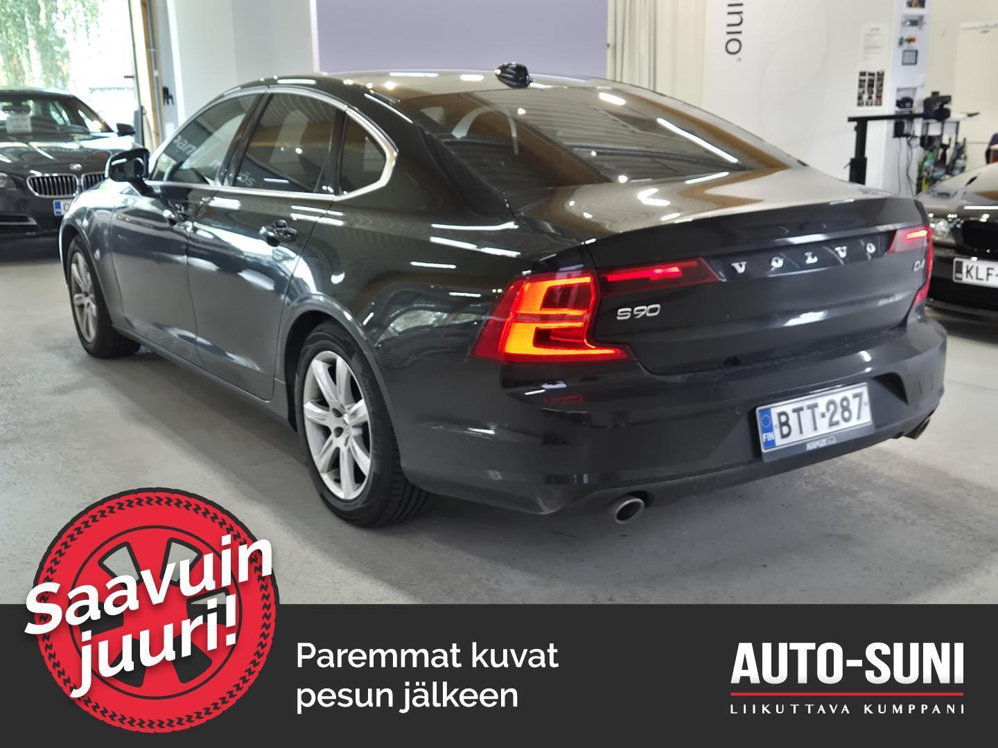 VOLVO S90 2017