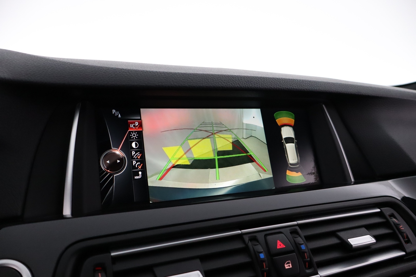 BMW 520 2015